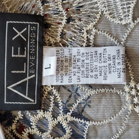 Alex evenings lace jacket and tank top - Picture 5 of 6